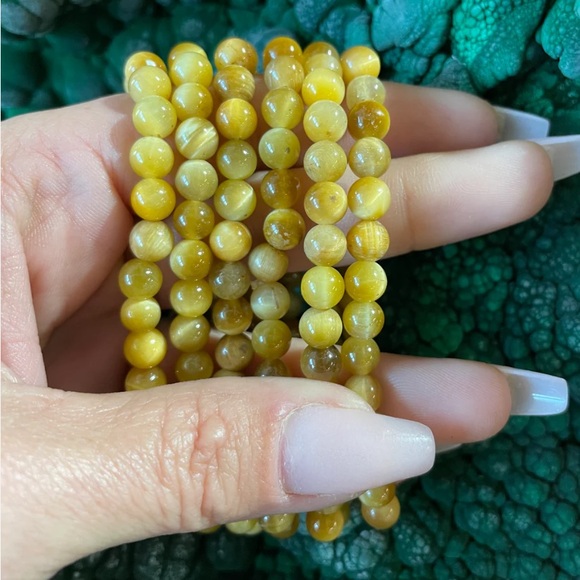 Jewelry - Gorgeous Yellow Tigers Eye Bracelet